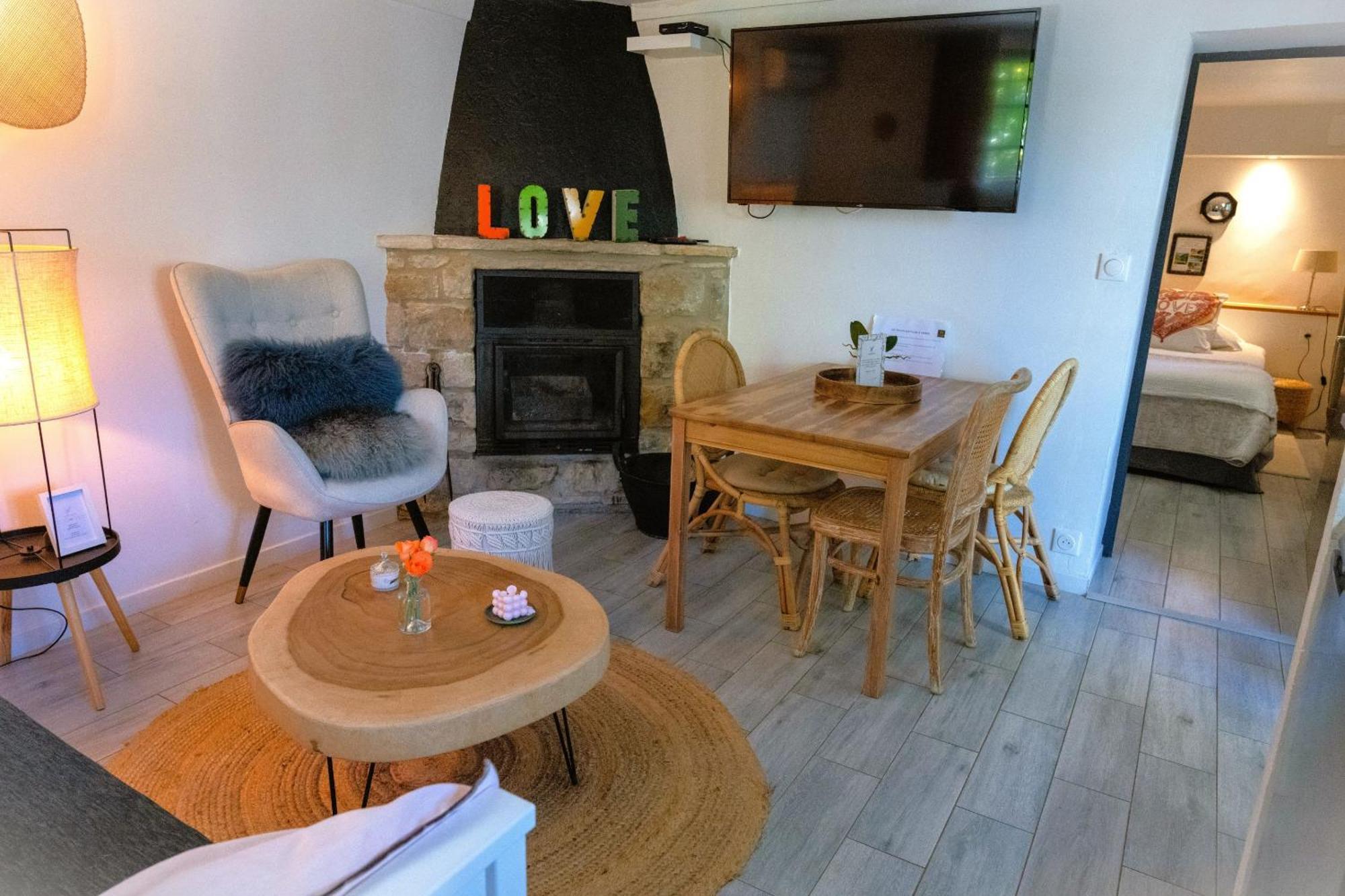 Domaine Les Deux Roches Appartement Le Bar-sur-Loup Kamer foto