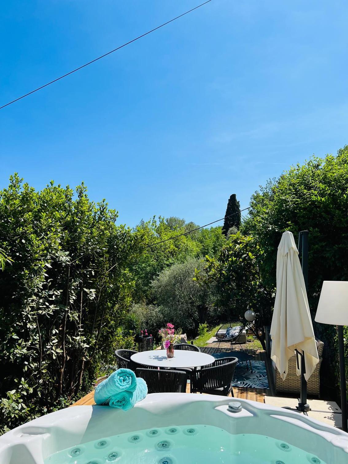 Domaine Les Deux Roches Appartement Le Bar-sur-Loup Kamer foto
